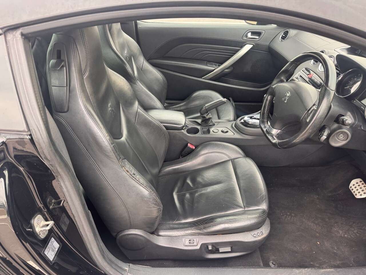 2014 PEUGEOT RCZ 2014 PEUGEOT RCZ