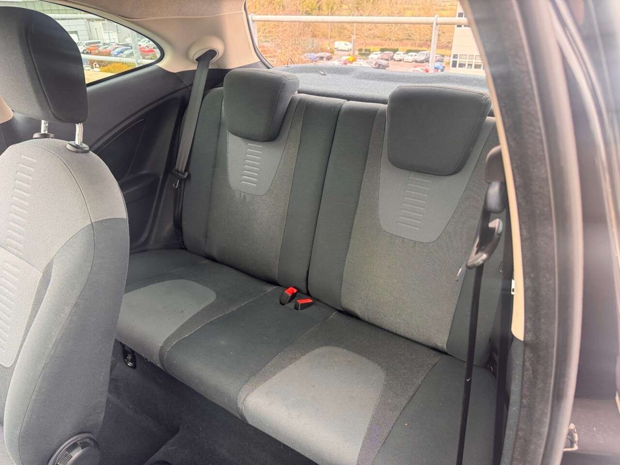 2011 FORD KA 2011 FORD KA