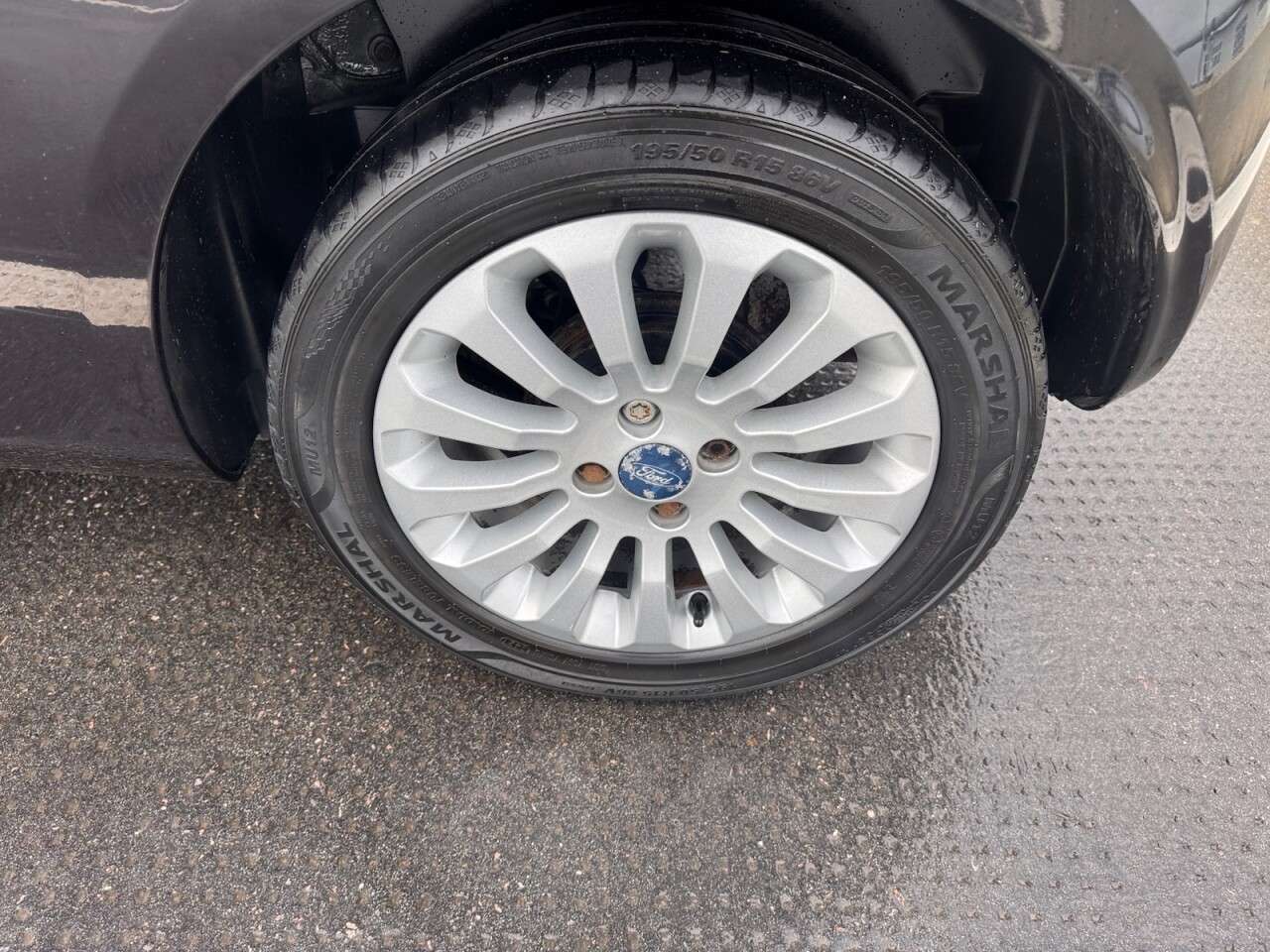 2011 FORD KA 2011 FORD KA