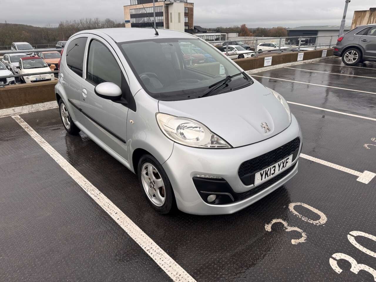 A 2013 PEUGEOT 107 1.0 12V Allure Hatchback 5dr Petrol Manual Euro 5 (68 ps) IDEAL FIRST CAR A 2013 PEUGEOT 107 1.0 12V Allure Hatchback 5dr Petrol Manual Euro 5 (68 ps) IDEAL FIRST CAR