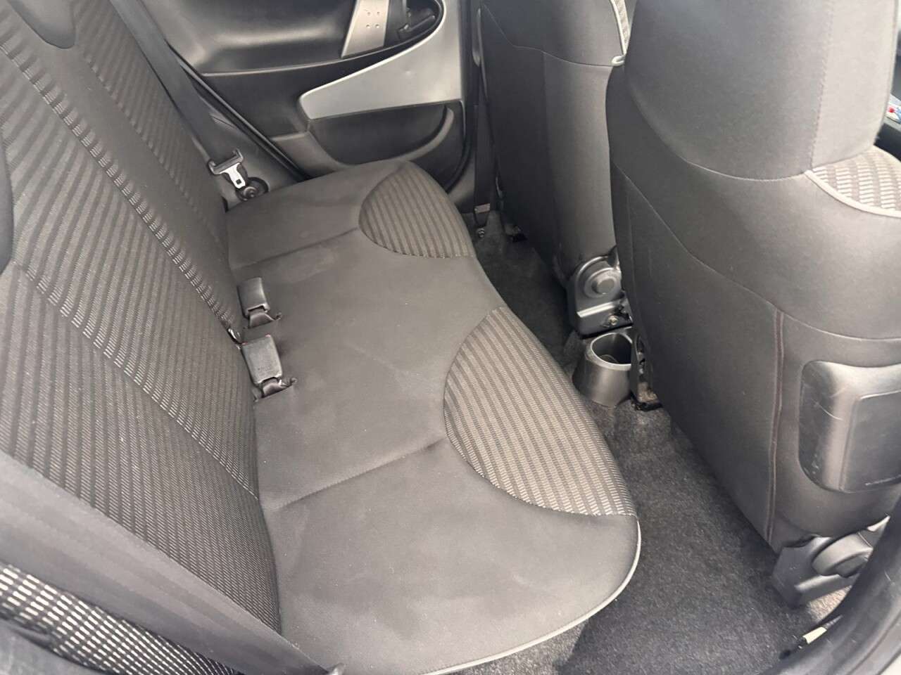 2013 PEUGEOT 107 2013 PEUGEOT 107