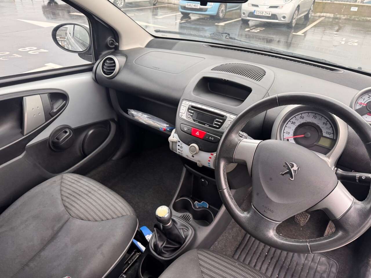 2013 PEUGEOT 107 2013 PEUGEOT 107