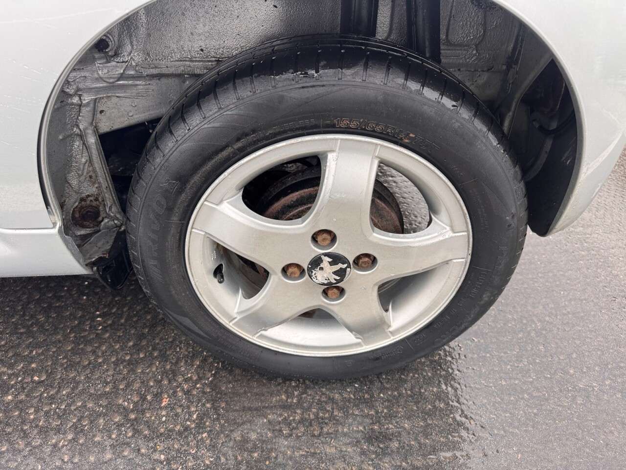 2013 PEUGEOT 107 2013 PEUGEOT 107