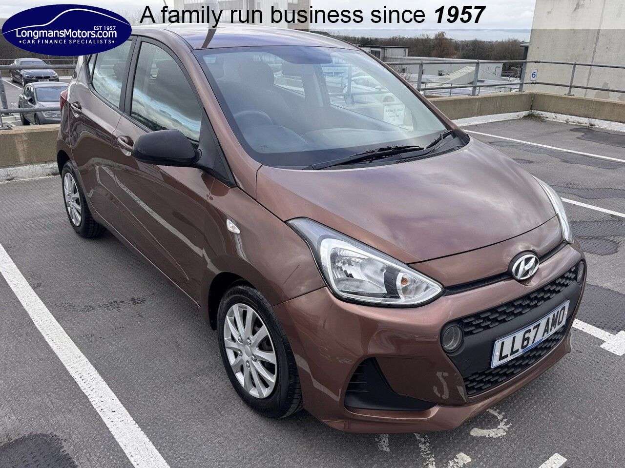 A 2017 HYUNDAI I10 1.2 SE Hatchback 5dr Petrol Manual Euro 6 (87 ps) 1 year mot and service in A 2017 HYUNDAI I10 1.2 SE Hatchback 5dr Petrol Manual Euro 6 (87 ps) 1 year mot and service in