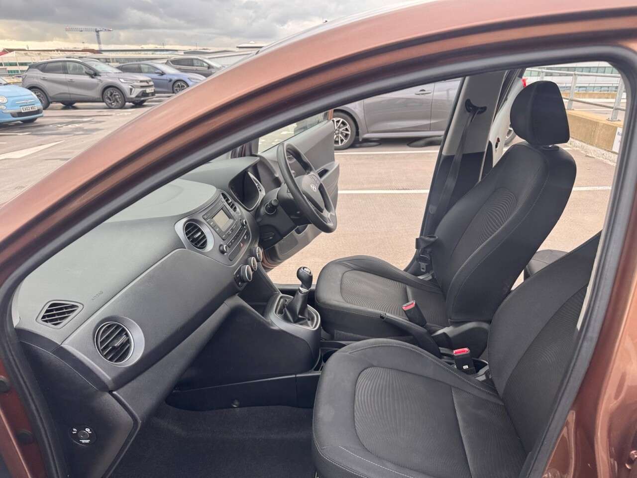 2017 HYUNDAI I10 2017 HYUNDAI I10