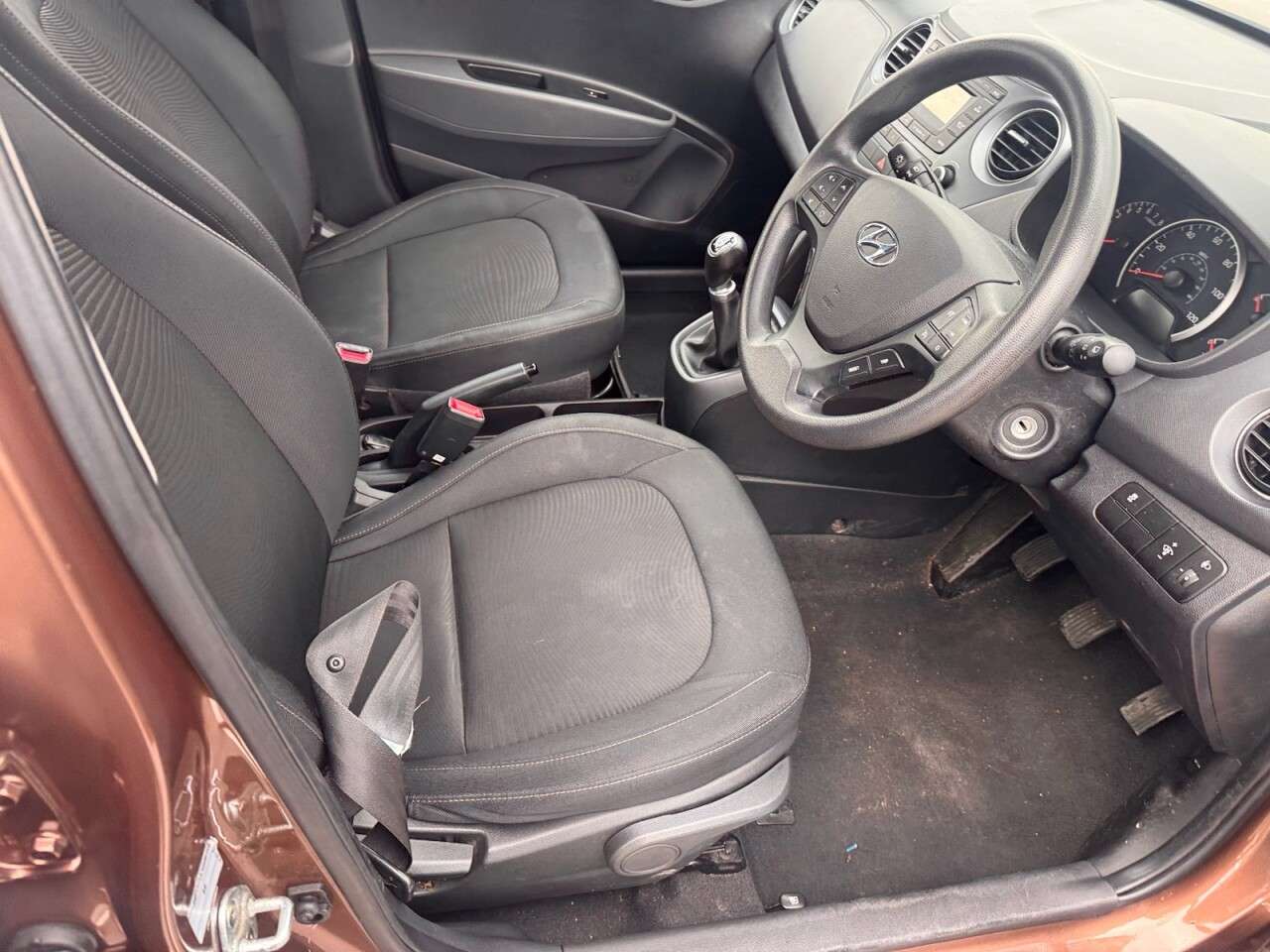 2017 HYUNDAI I10 2017 HYUNDAI I10