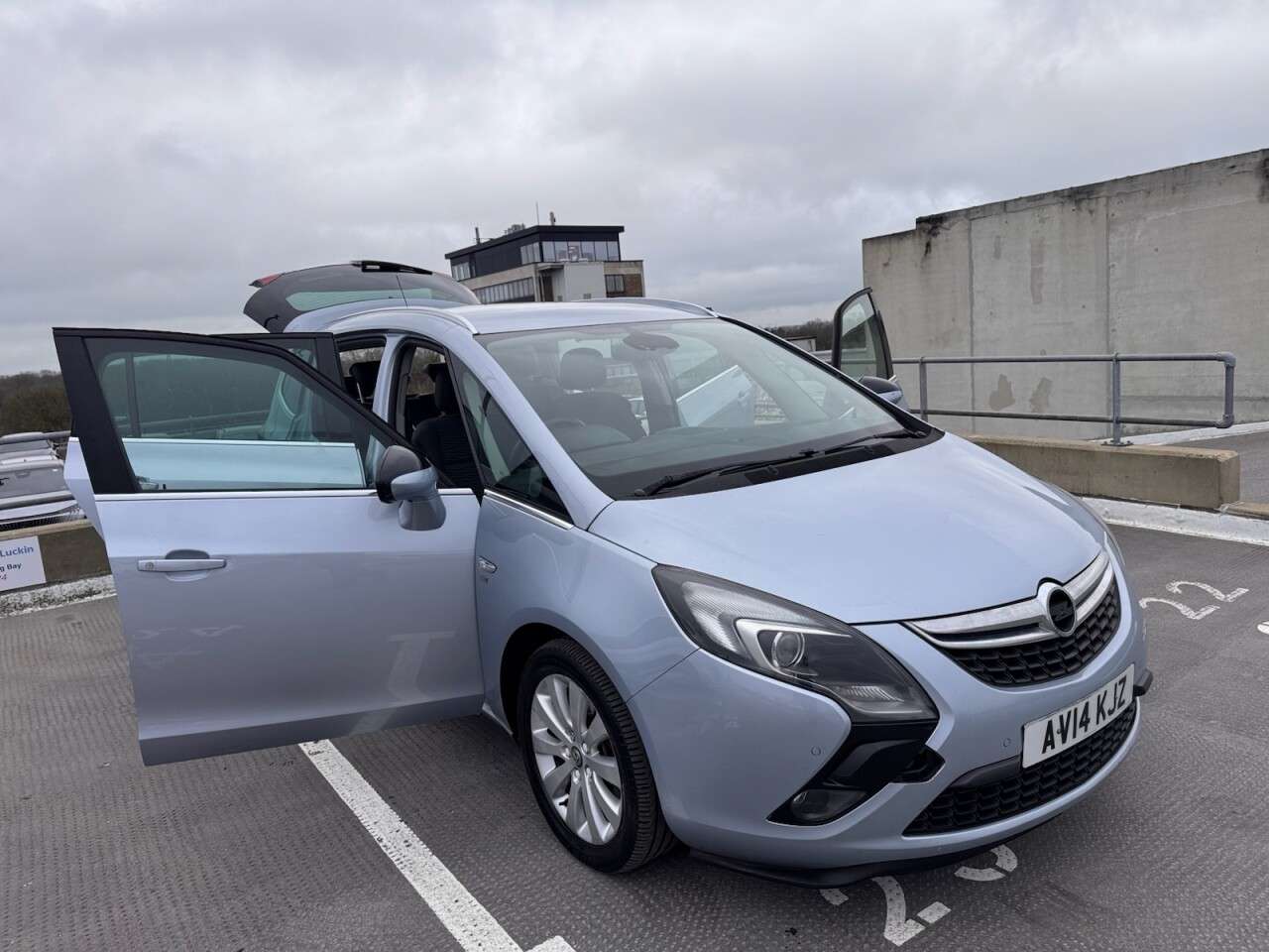 2014 VAUXHALL ZAFIRA TOURER 2014 VAUXHALL ZAFIRA TOURER
