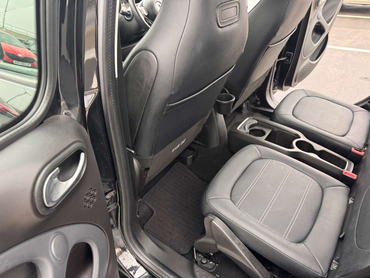 2021 SMART FORFOUR 2021 SMART FORFOUR