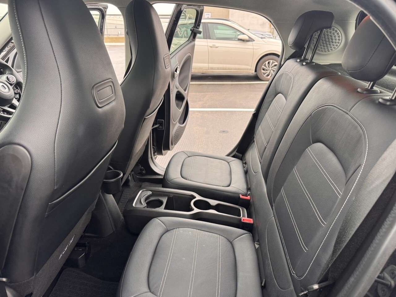 2021 SMART FORFOUR 2021 SMART FORFOUR