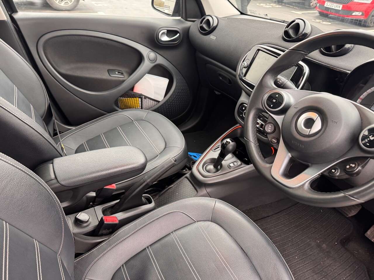 2021 SMART FORFOUR 2021 SMART FORFOUR