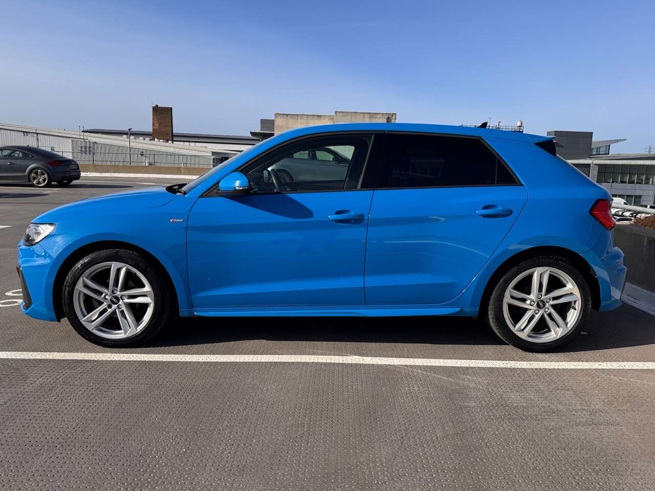 2021 AUDI A1 2021 AUDI A1