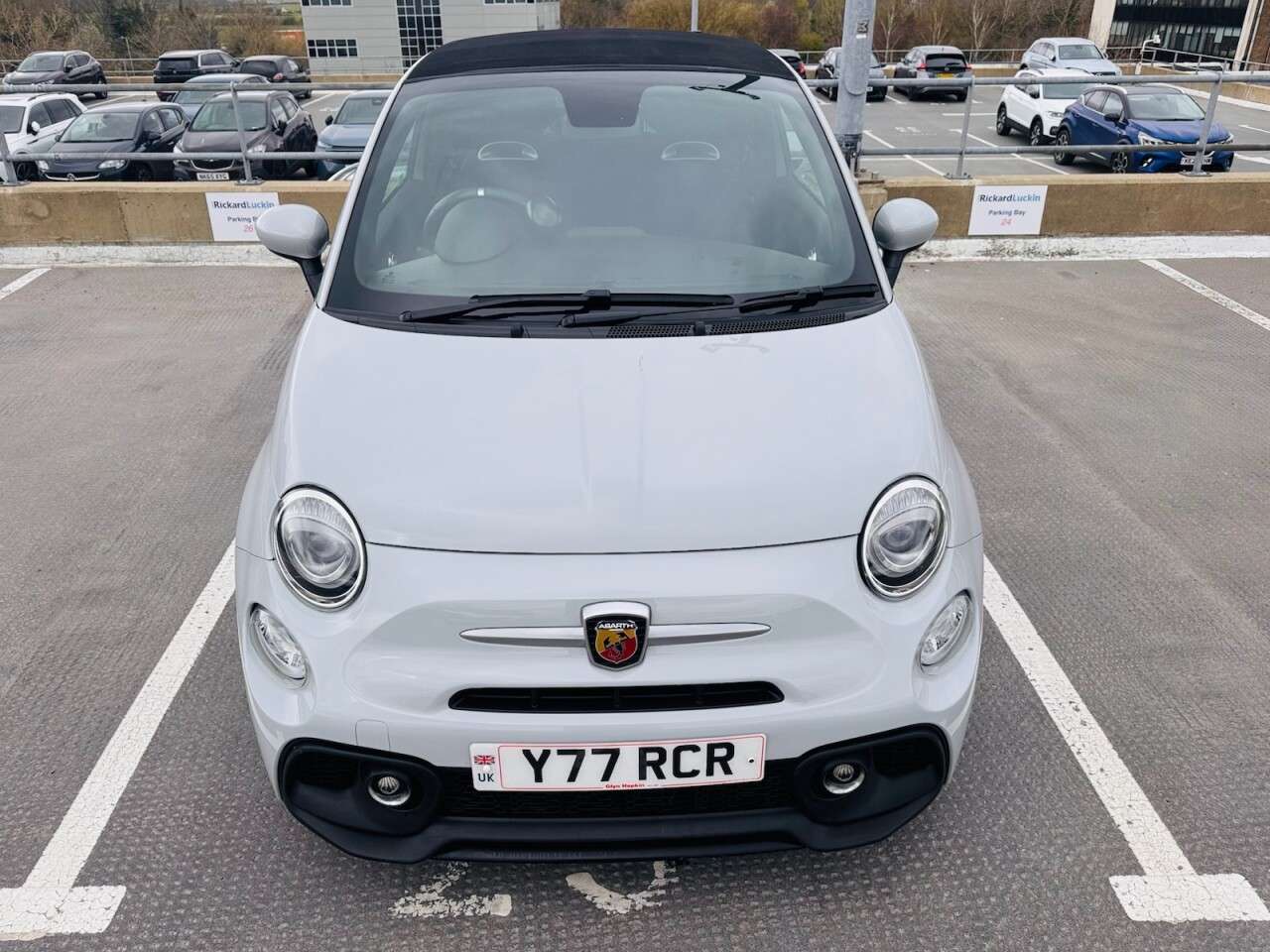 2022 ABARTH 595C 2022 ABARTH 595C