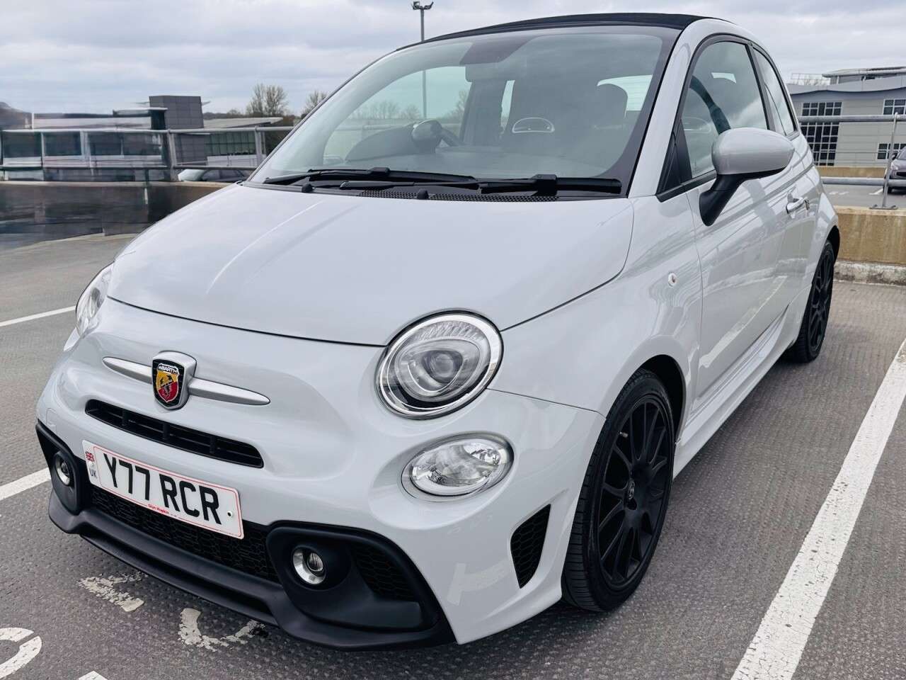 2022 ABARTH 595C 2022 ABARTH 595C