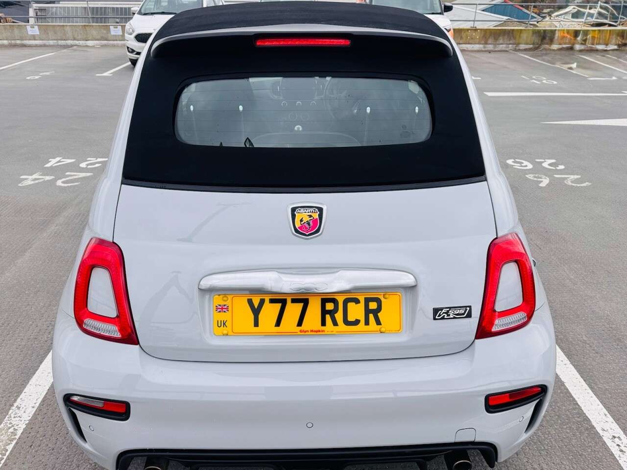 2022 ABARTH 595C 2022 ABARTH 595C