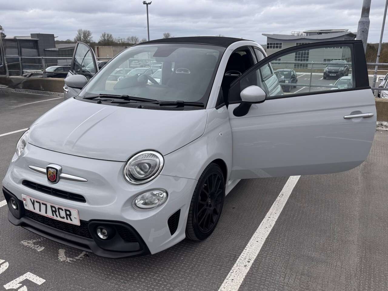2022 ABARTH 595C 2022 ABARTH 595C