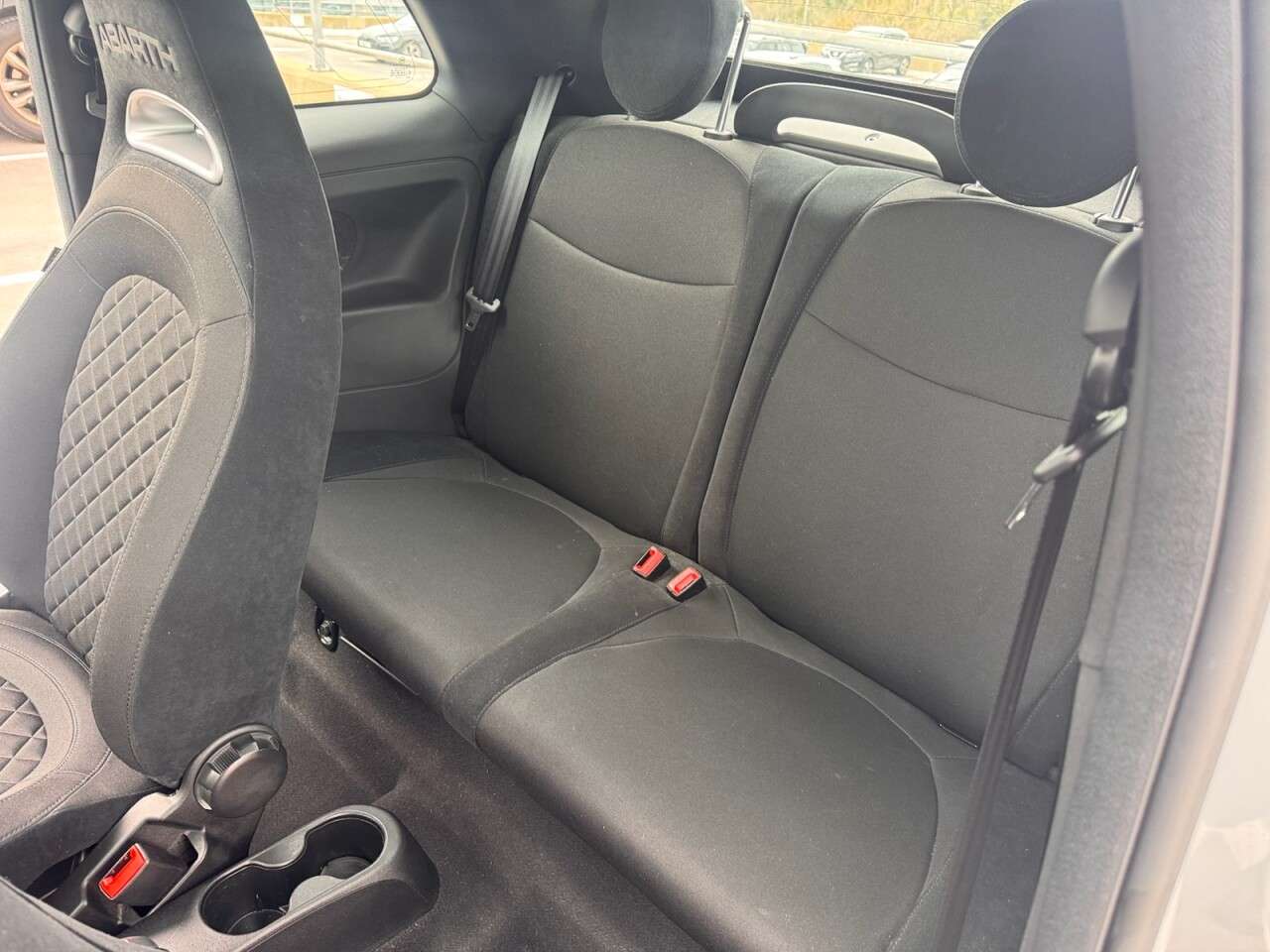 2022 ABARTH 595C 2022 ABARTH 595C