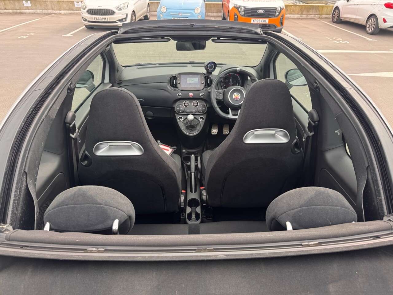 2022 ABARTH 595C 2022 ABARTH 595C