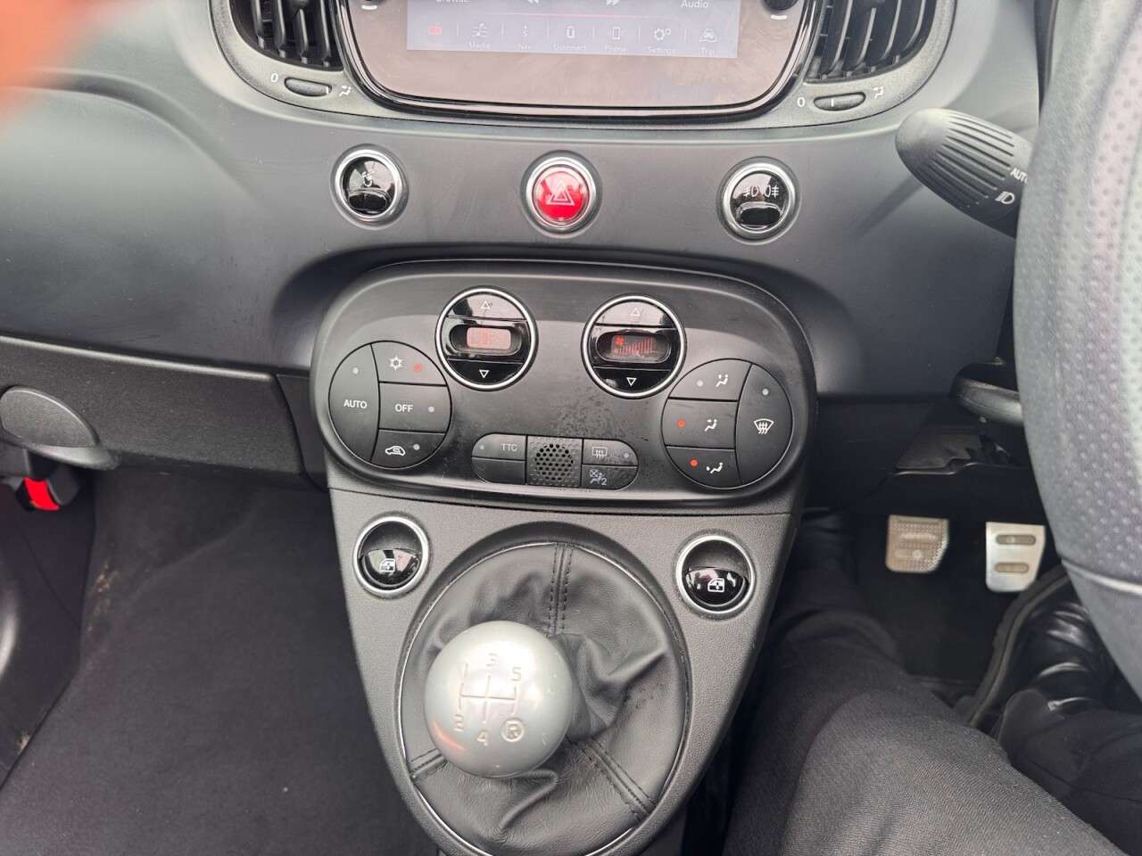 2022 ABARTH 595C 2022 ABARTH 595C