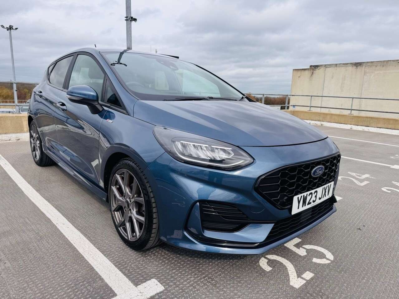 A 2023 FORD FIESTA 1.0T EcoBoost MHEV ST-Line Edition Hatchback 5dr Petrol Manual Euro 6 (s/s) A 2023 FORD FIESTA 1.0T EcoBoost MHEV ST-Line Edition Hatchback 5dr Petrol Manual Euro 6 (s/s)