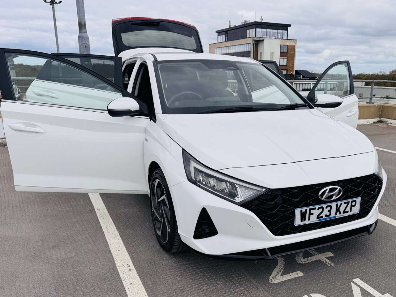 2023 HYUNDAI I20 2023 HYUNDAI I20