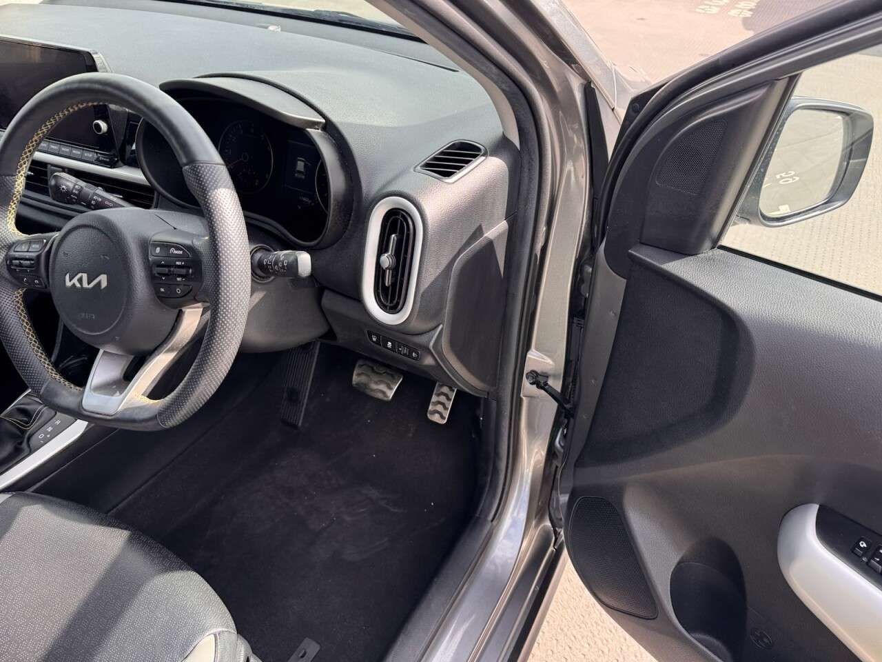 2023 KIA PICANTO 2023 KIA PICANTO