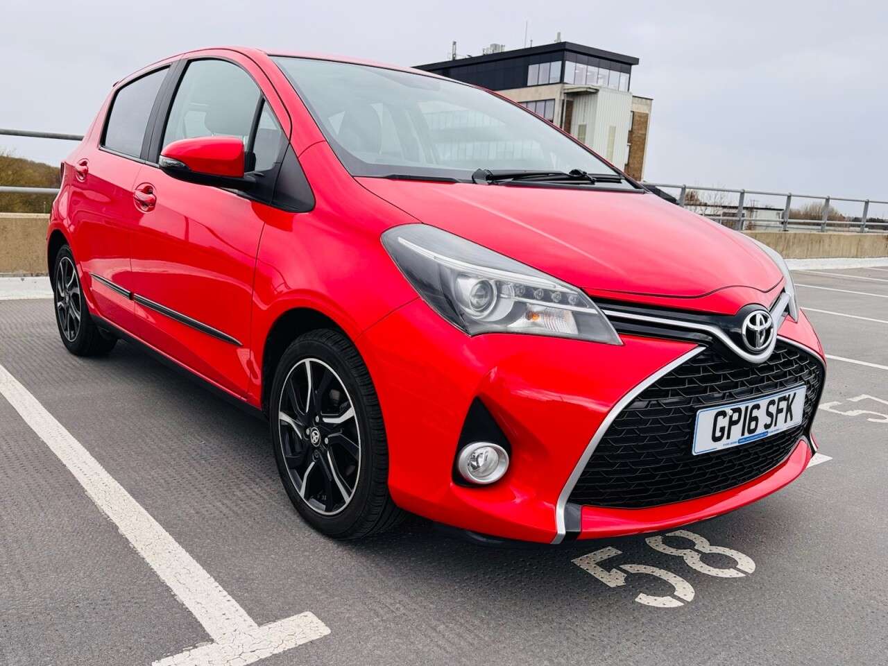 A 2016 TOYOTA YARIS 1.33 Dual VVT-i Design Hatchback 5dr Petrol Manual Euro 6 (99 ps) mot and s A 2016 TOYOTA YARIS 1.33 Dual VVT-i Design Hatchback 5dr Petrol Manual Euro 6 (99 ps) mot and s