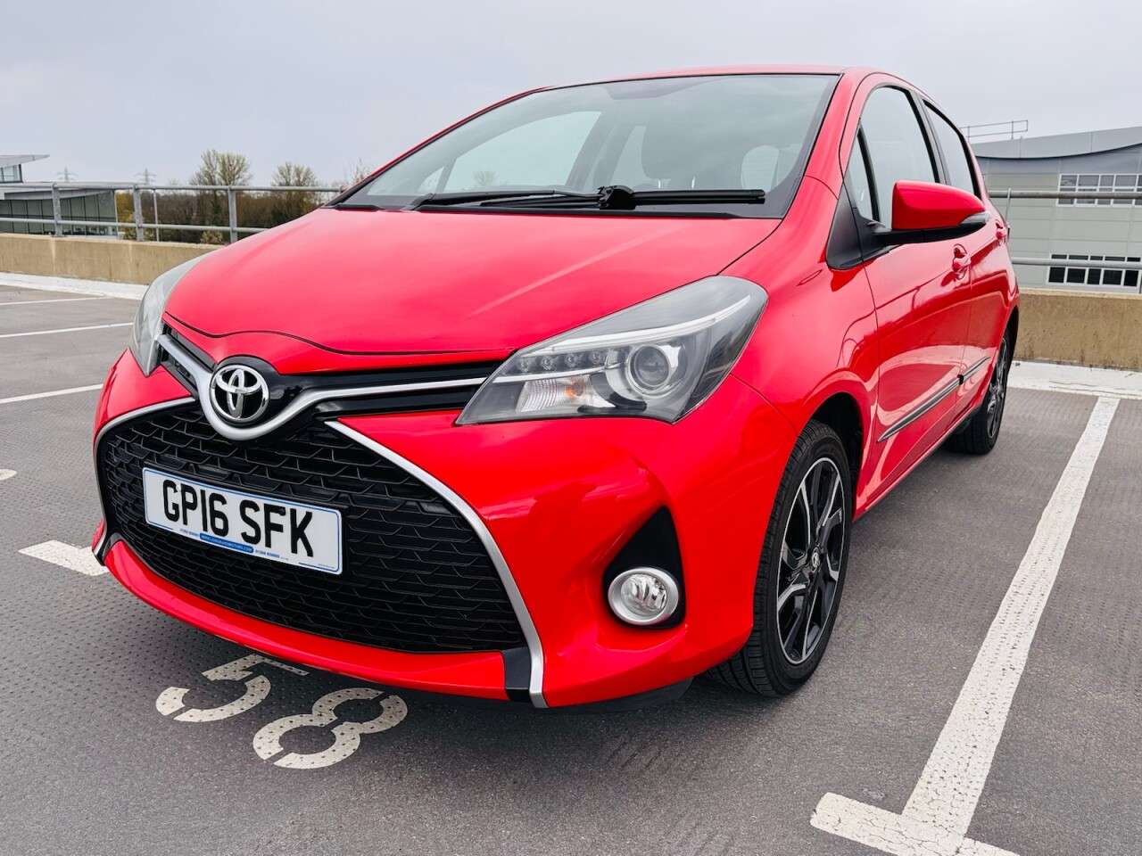 2016 TOYOTA YARIS 2016 TOYOTA YARIS