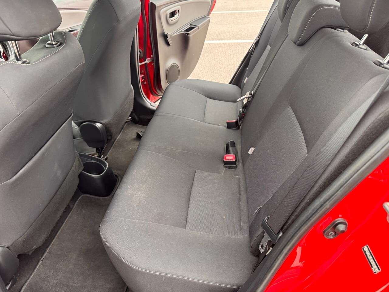 2016 TOYOTA YARIS 2016 TOYOTA YARIS