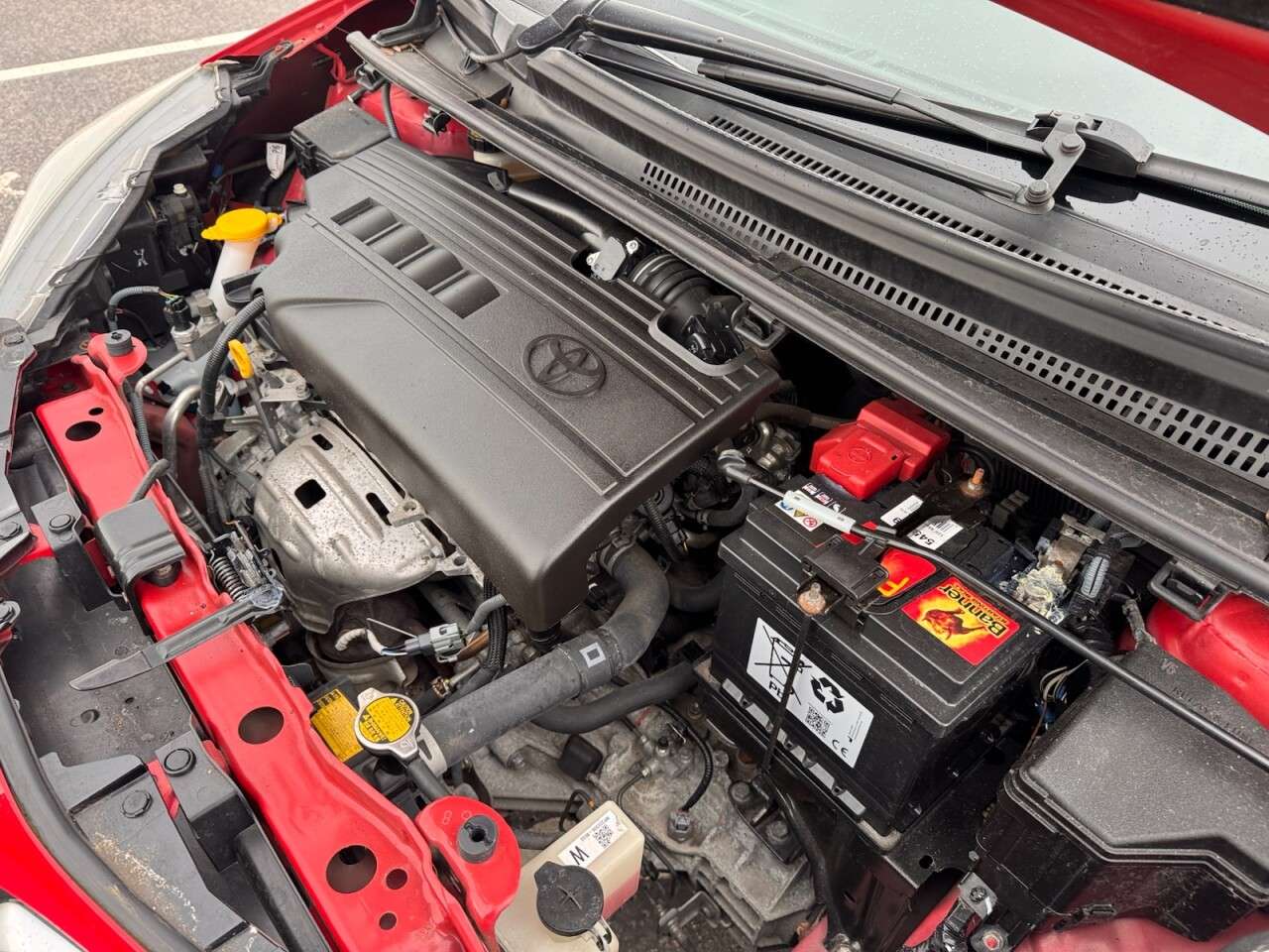 2016 TOYOTA YARIS 2016 TOYOTA YARIS