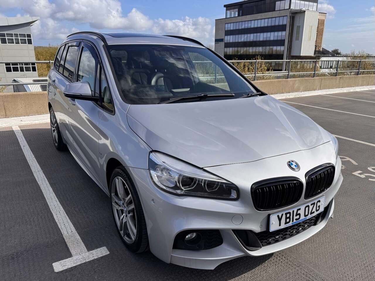 A 2015 BMW 2 SERIES GRAN TOURER 1.5 218i M Sport MPV 5dr Petrol Auto Euro 6 (s/s) (136 ps) 1 year mot and s A 2015 BMW 2 SERIES GRAN TOURER 1.5 218i M Sport MPV 5dr Petrol Auto Euro 6 (s/s) (136 ps) 1 year mot and s