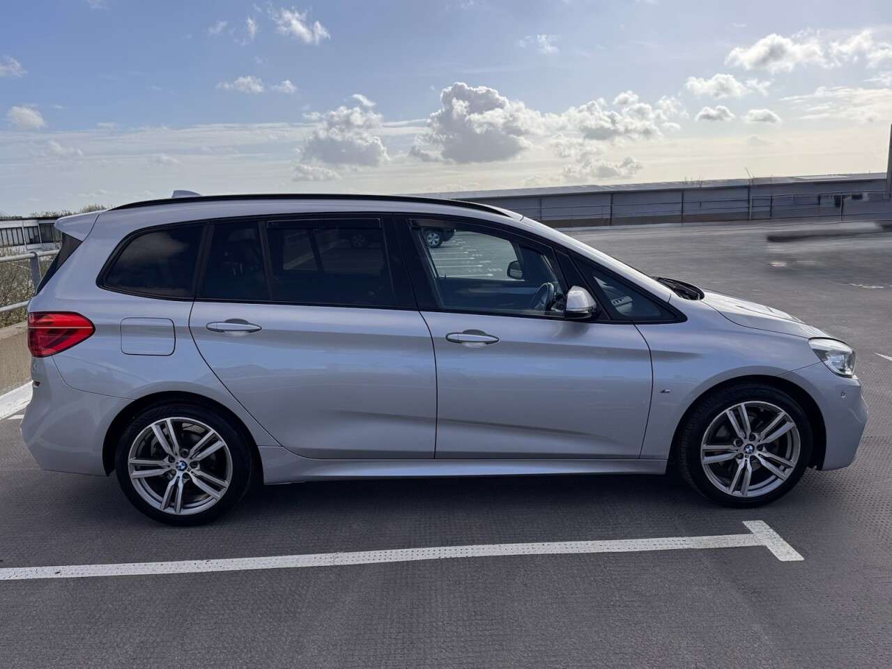 2015 BMW 2 SERIES GRAN TOURER 2015 BMW 2 SERIES GRAN TOURER