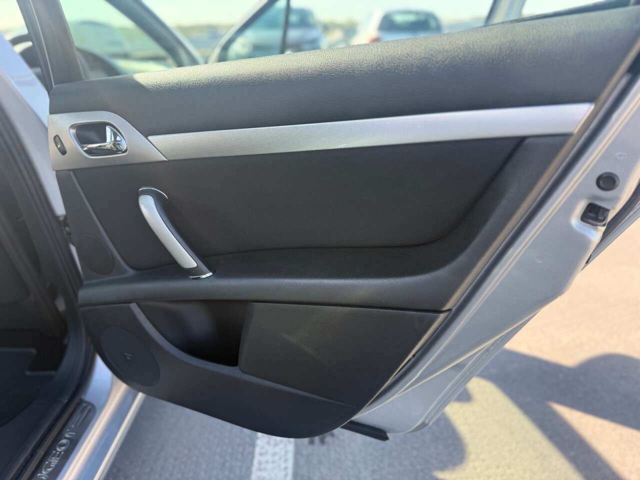 2009 PEUGEOT 407 SW 2009 PEUGEOT 407 SW