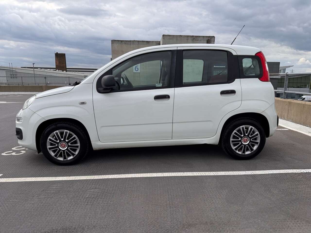 2015 FIAT PANDA 2015 FIAT PANDA