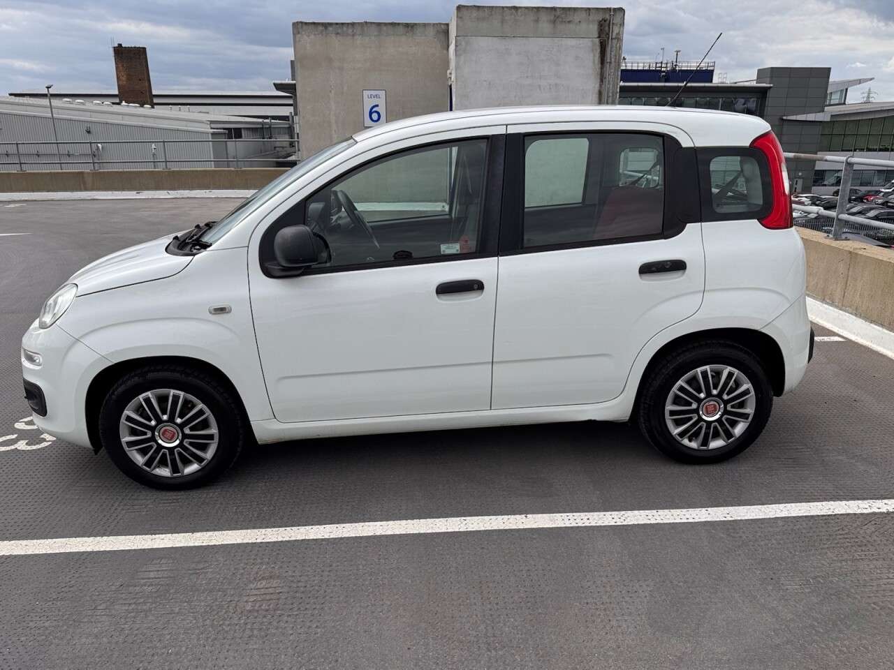 2015 FIAT PANDA 2015 FIAT PANDA