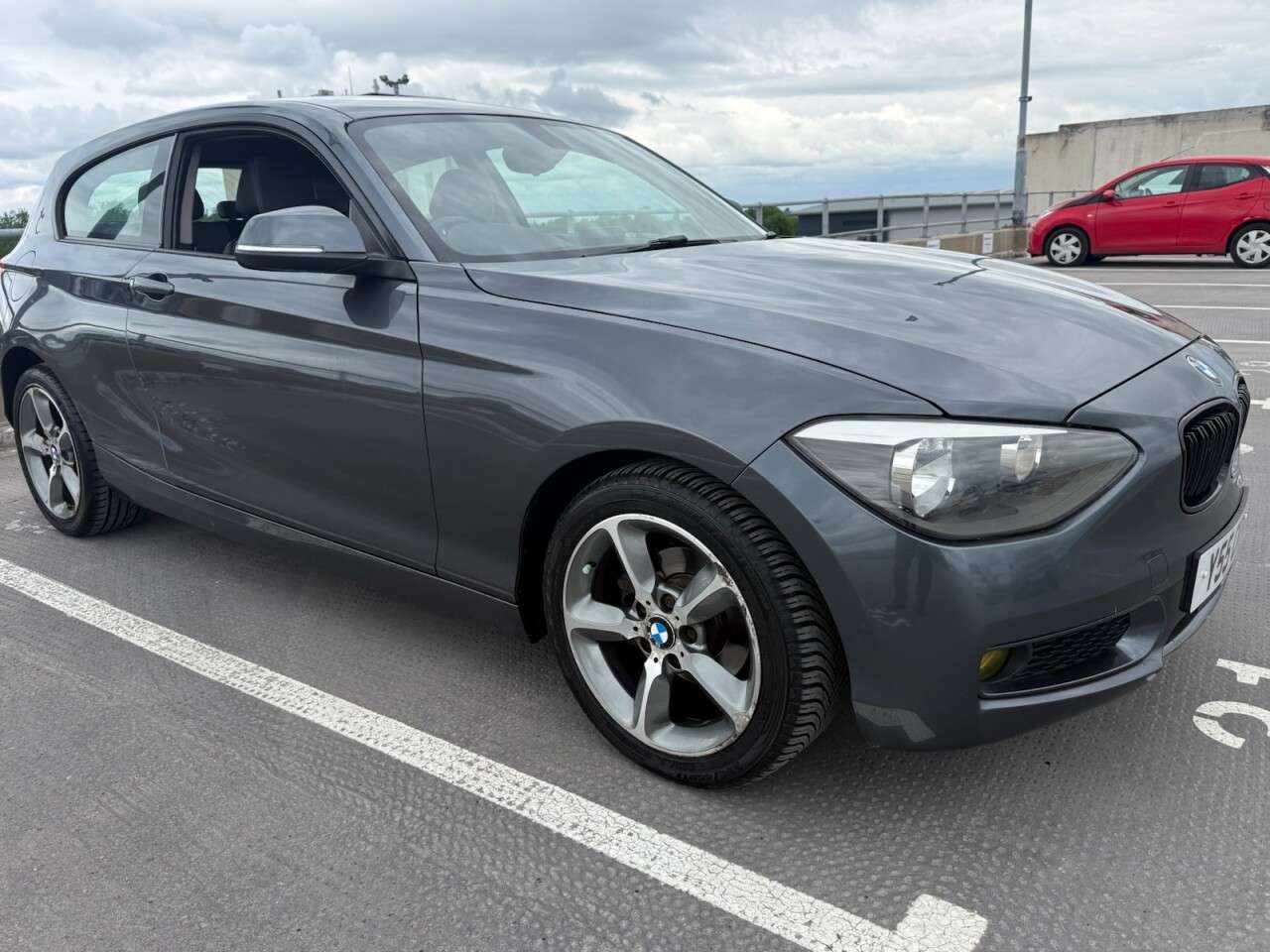 A 2012 BMW 1 SERIES 1.6 114i Urban Hatchback 3dr Petrol Manual Euro 5 (s/s) (102 ps) 1 year mot A 2012 BMW 1 SERIES 1.6 114i Urban Hatchback 3dr Petrol Manual Euro 5 (s/s) (102 ps) 1 year mot