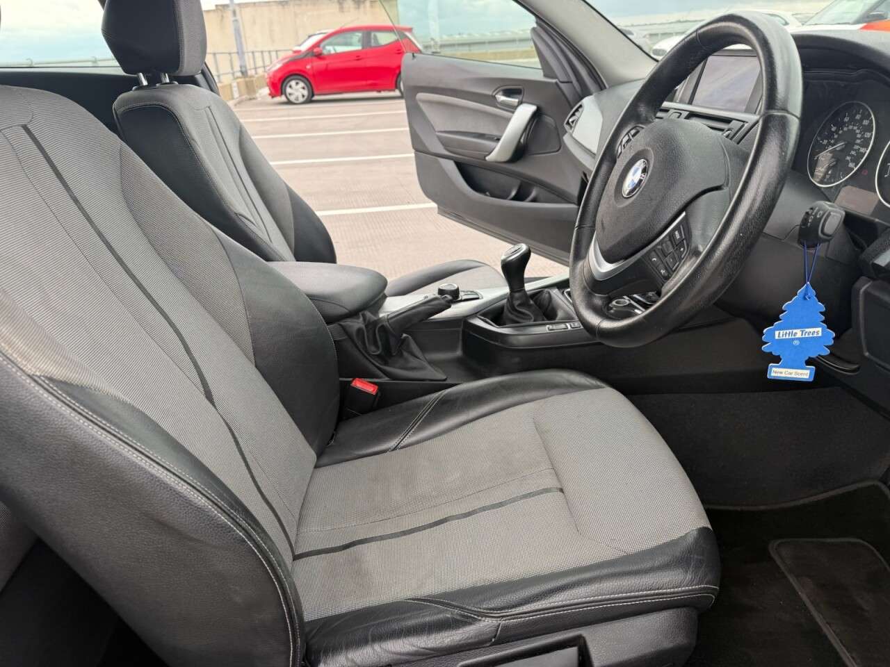 2012 BMW 1 SERIES 2012 BMW 1 SERIES
