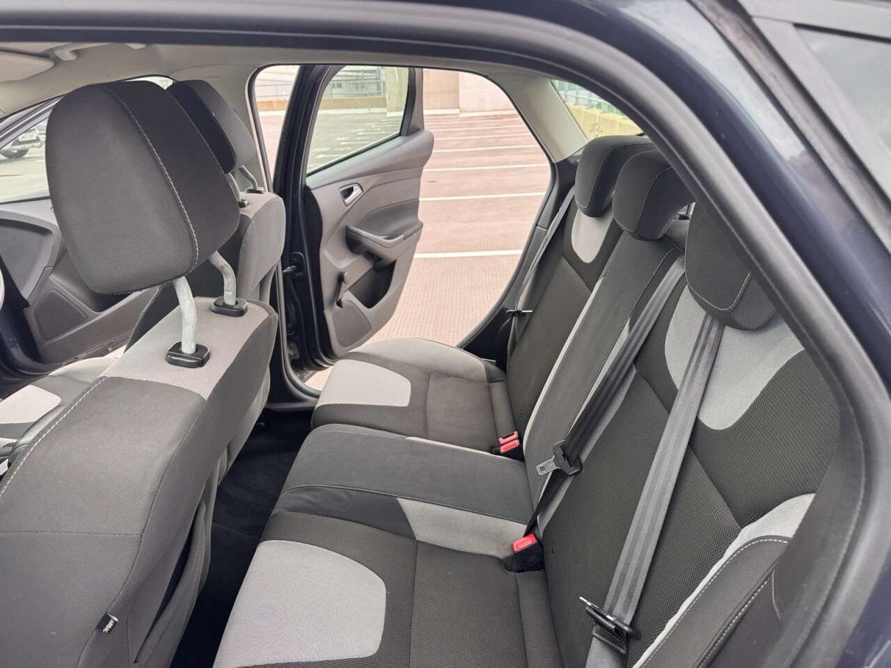 2011 FORD FOCUS 2011 FORD FOCUS
