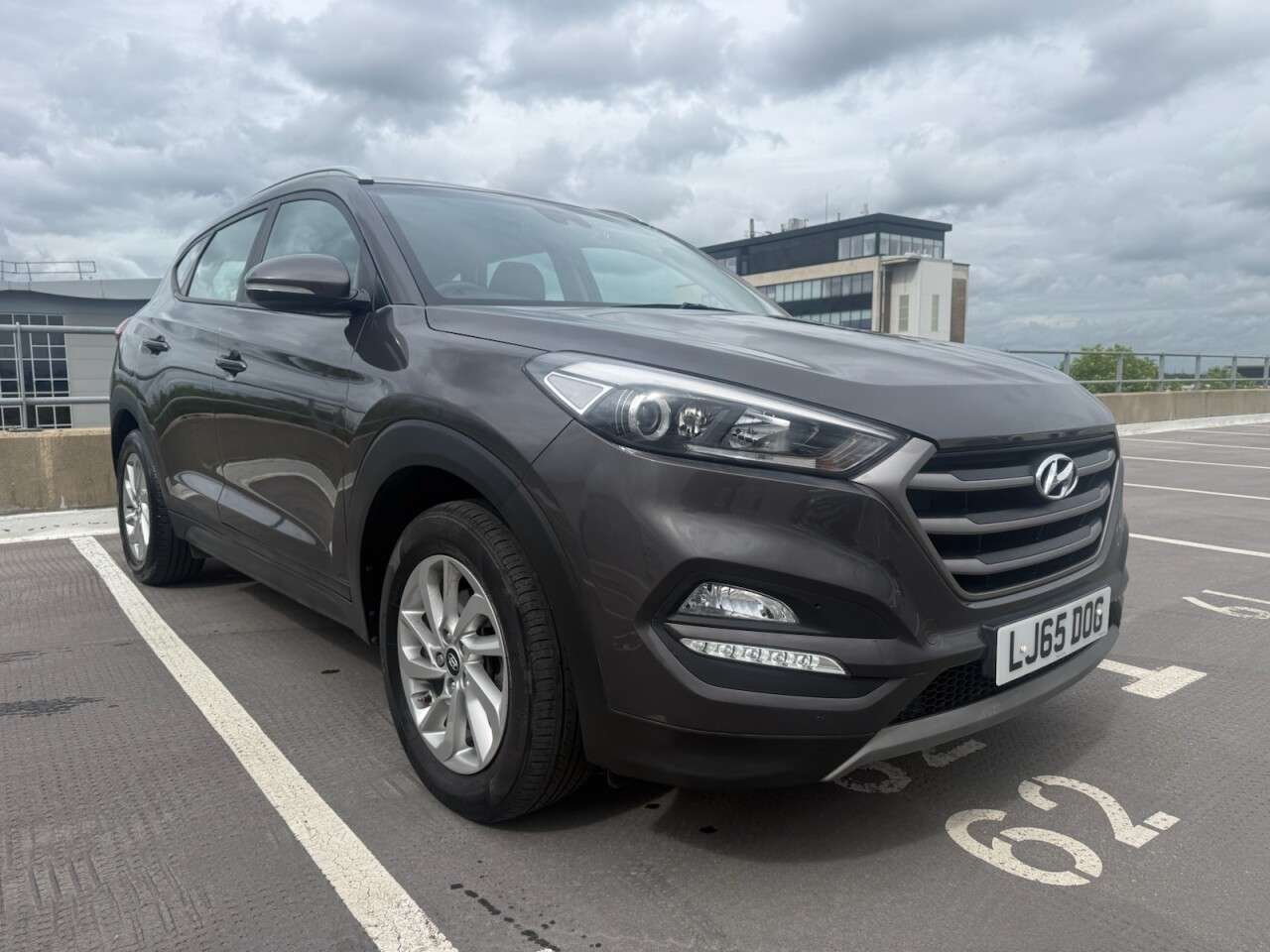 A 2017 HYUNDAI TUCSON 1.7 CRDi Blue Drive SE Nav SUV 5dr Diesel Manual Euro 6 (s/s) (116 ps) 1 ye A 2017 HYUNDAI TUCSON 1.7 CRDi Blue Drive SE Nav SUV 5dr Diesel Manual Euro 6 (s/s) (116 ps) 1 ye