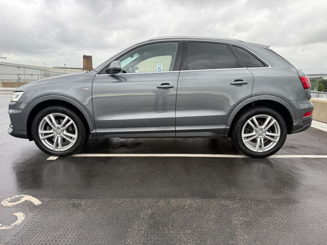 2017 AUDI Q3 2017 AUDI Q3