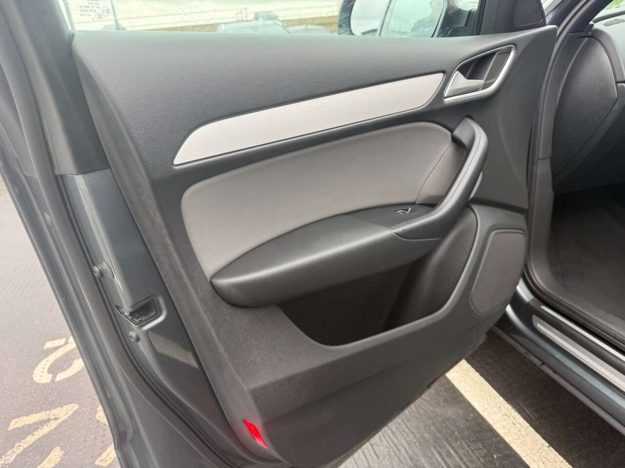 2017 AUDI Q3 2017 AUDI Q3