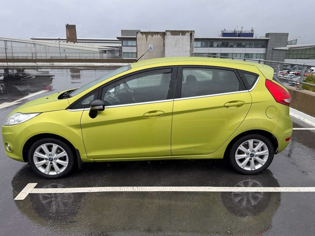 2011 FORD FIESTA 2011 FORD FIESTA