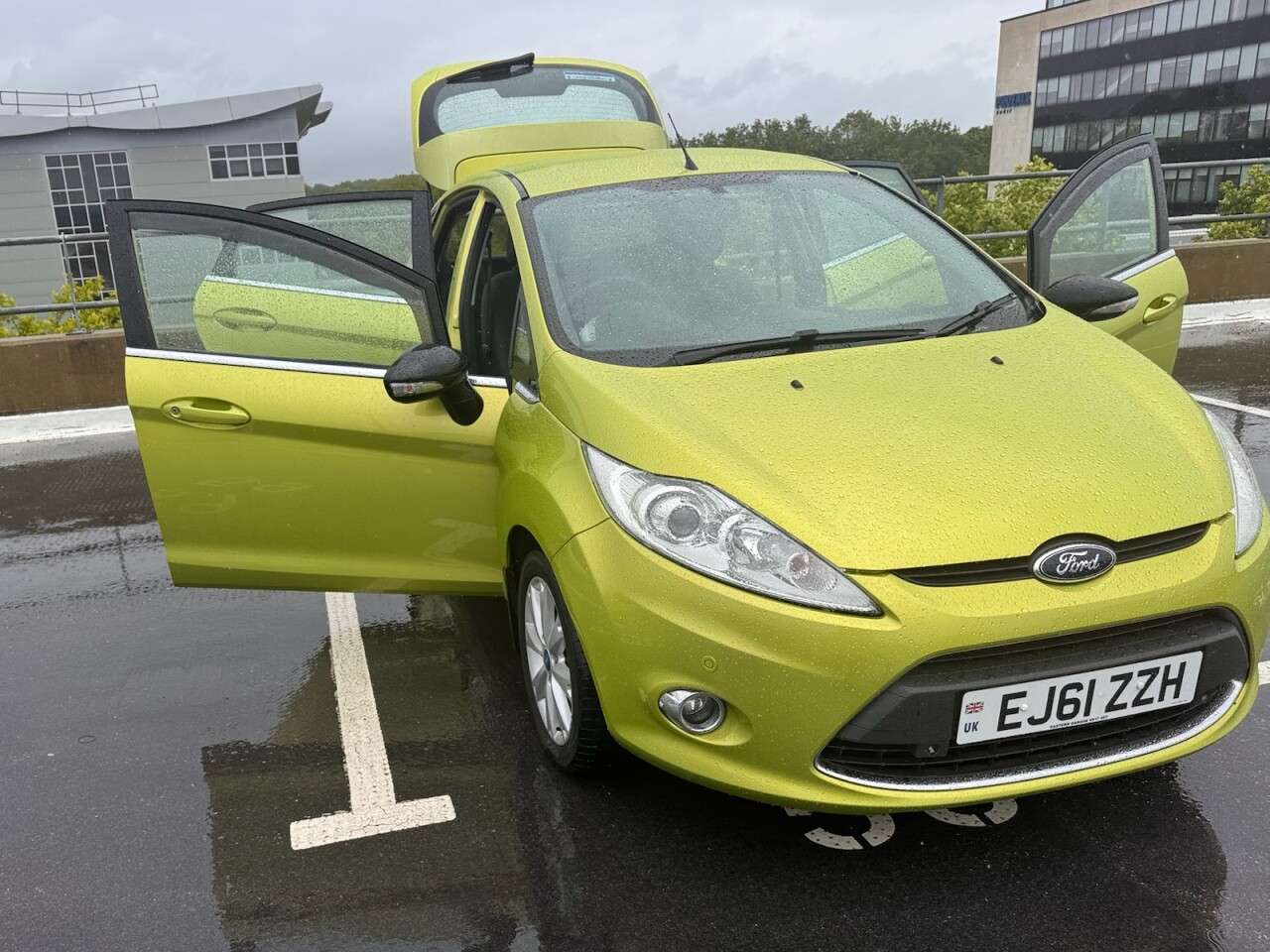 2011 FORD FIESTA 2011 FORD FIESTA