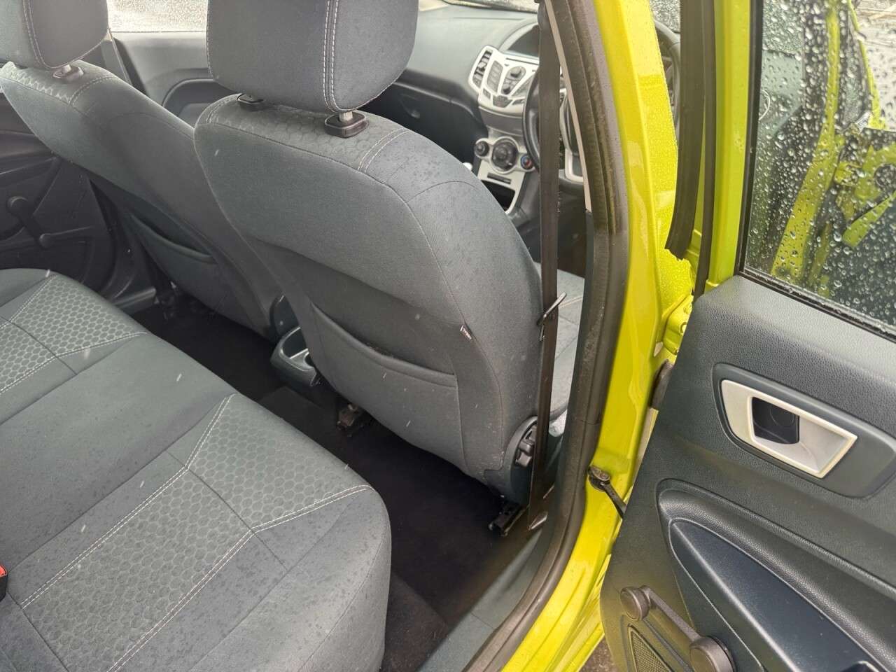 2011 FORD FIESTA 2011 FORD FIESTA