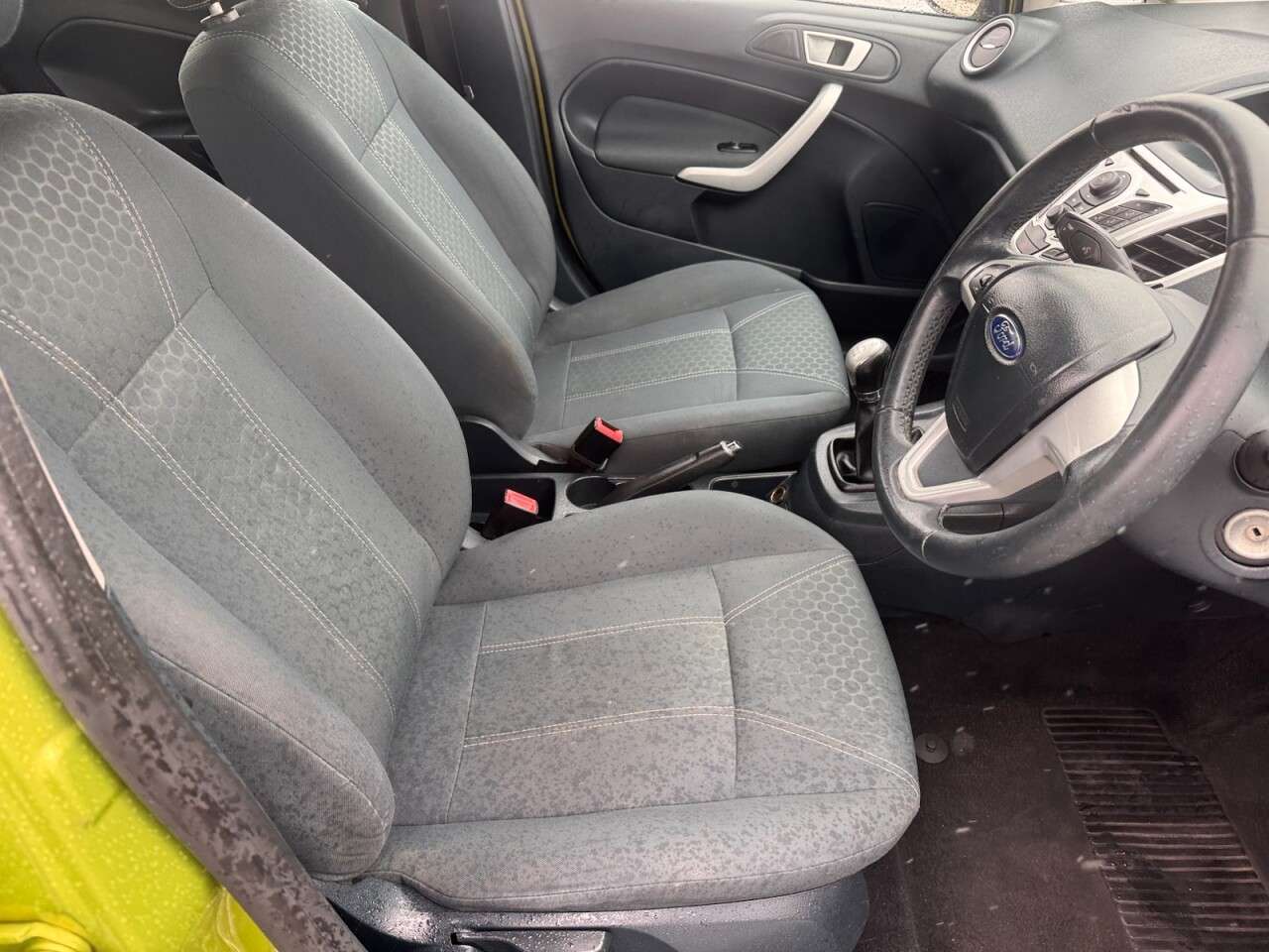 2011 FORD FIESTA 2011 FORD FIESTA