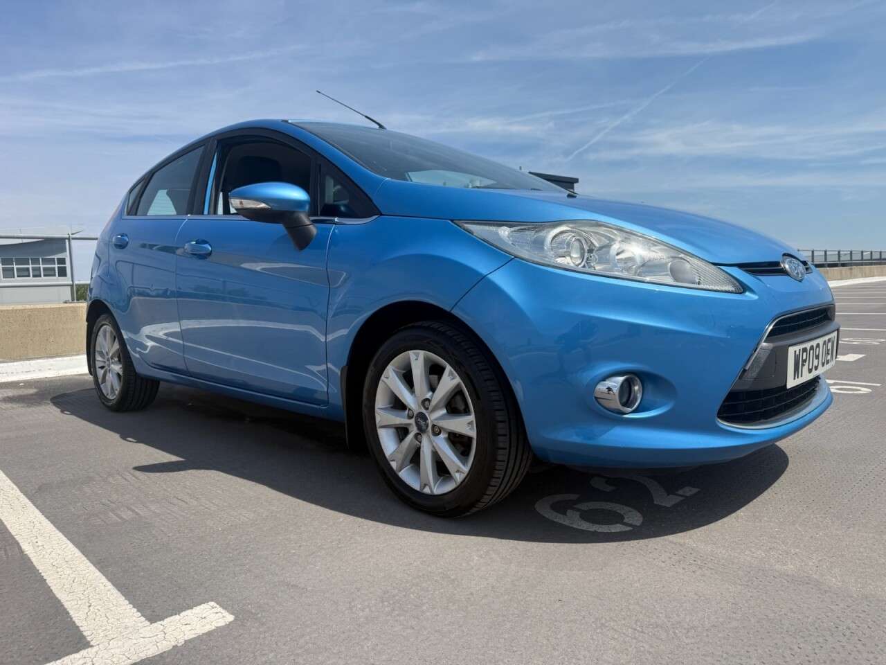 A 2009 FORD FIESTA 1.25 Zetec Hatchback 5dr Petrol Manual (133 g/km, 81 bhp) A 2009 FORD FIESTA 1.25 Zetec Hatchback 5dr Petrol Manual (133 g/km, 81 bhp)