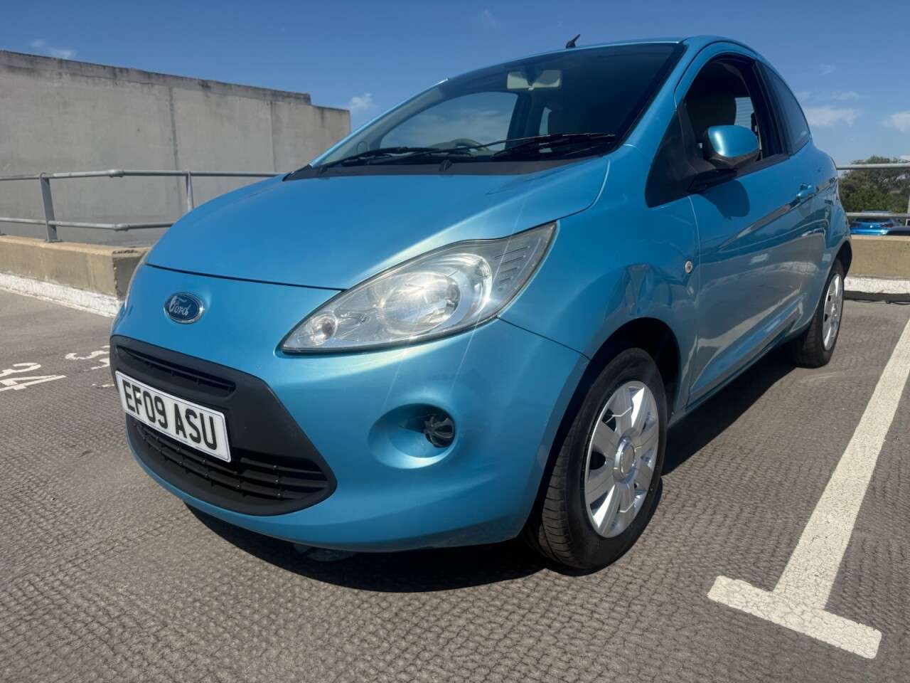 A 2009 FORD KA 1.2 Style Hatchback 3dr Petrol Manual Euro 4 (69 ps) 1 year mot and service A 2009 FORD KA 1.2 Style Hatchback 3dr Petrol Manual Euro 4 (69 ps) 1 year mot and service