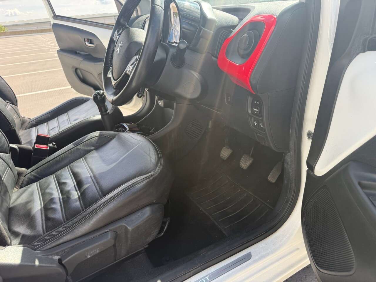 2018 PEUGEOT 108 2018 PEUGEOT 108
