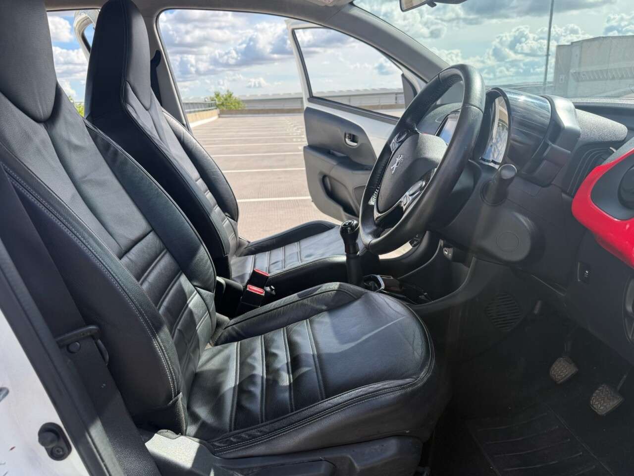 2018 PEUGEOT 108 2018 PEUGEOT 108