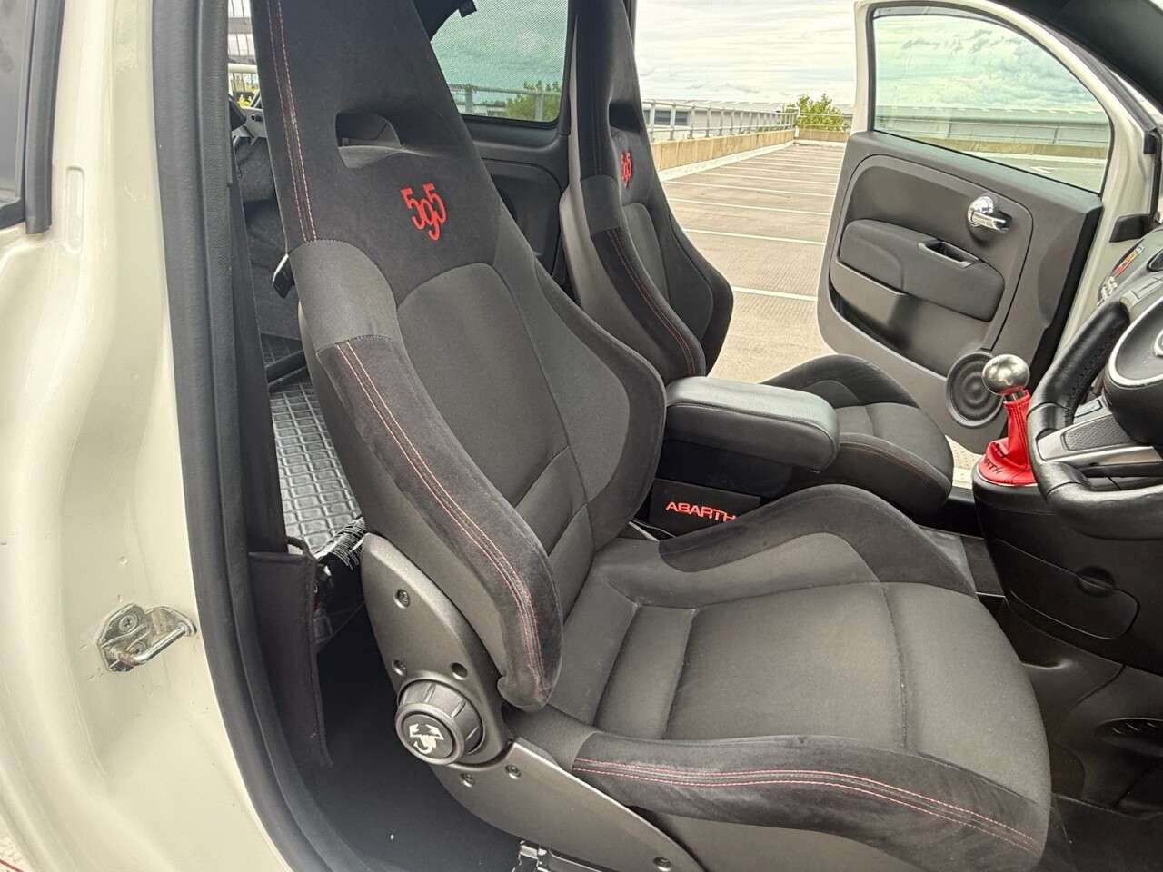 2013 ABARTH 595 2013 ABARTH 595