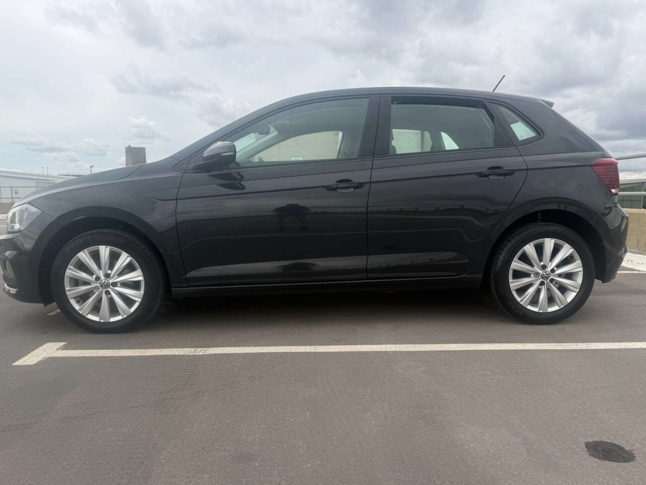2021 VOLKSWAGEN POLO 2021 VOLKSWAGEN POLO